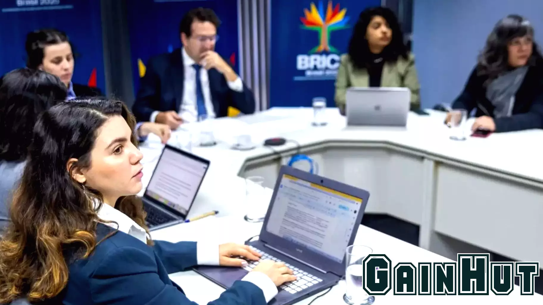 Brazilian Social Movements Present Proposals to BRICS Finance Ministers