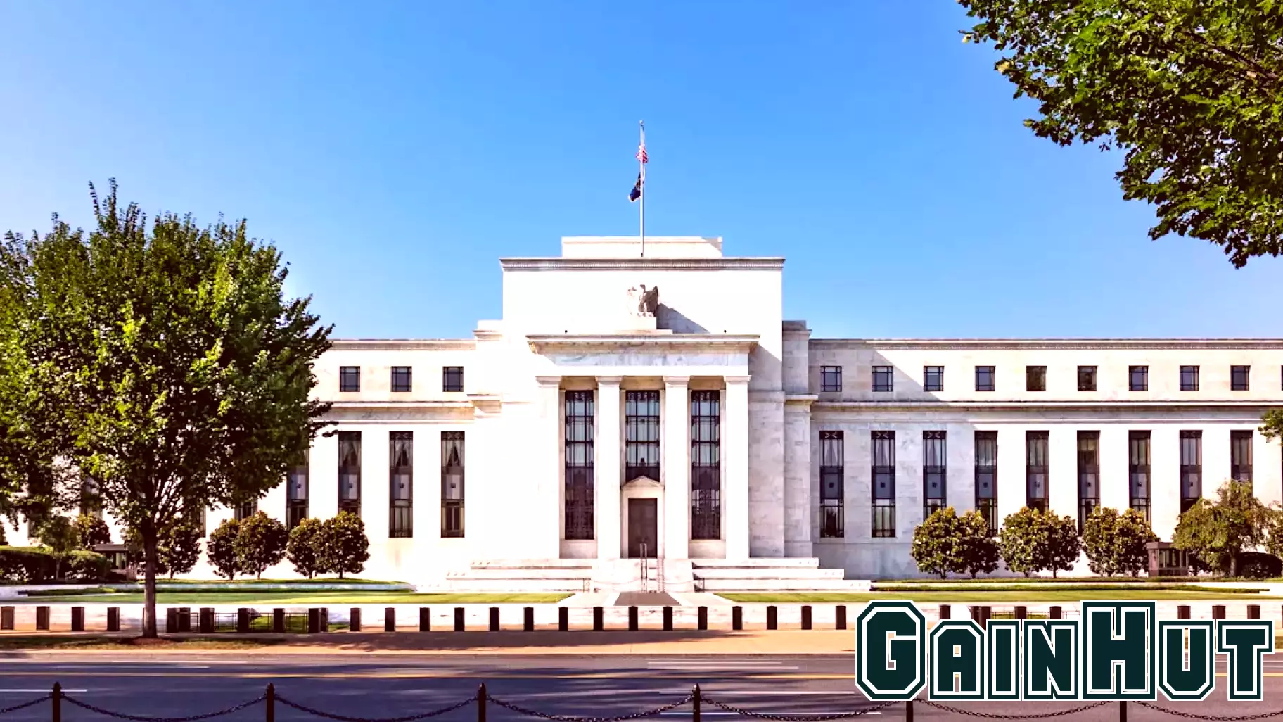 Stock Market Wrap-Up: Mixed Results After a Volatile Week