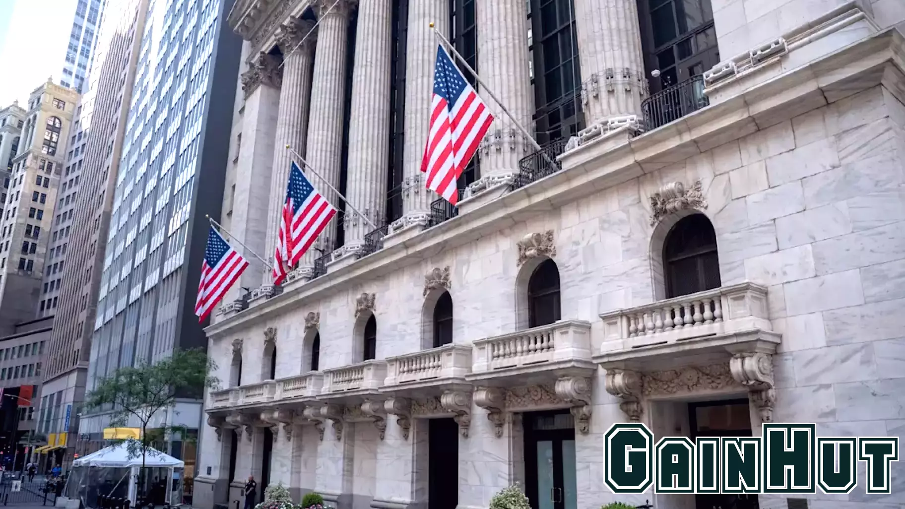 US Stocks Edge Up as Market Focuses on AI Amid Ongoing Government Shutdown