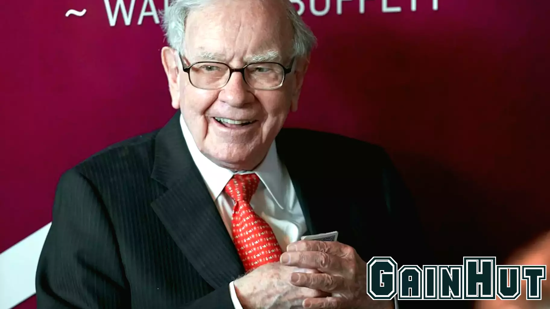 Warren Buffett Optimistic About Long-Term Market Trends