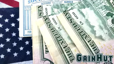 Senate Democrats Propose $200 Monthly Increase in Social Security to Aid Seniors