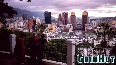 Venezuela's Bondholders Consider Engaging Financial Advisor for Debt Restructuring