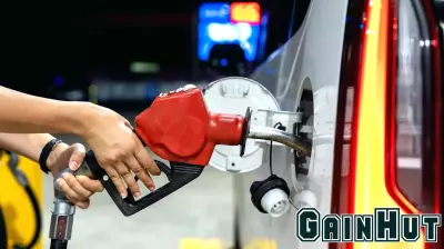 What’s the federal gas tax and how much does it cost drivers?